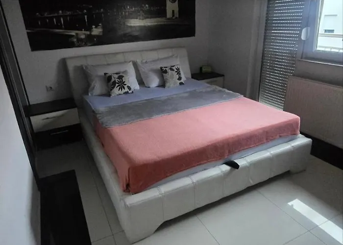 아파트 Tvrdjava *